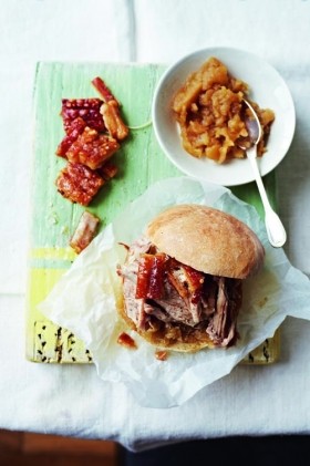 Crispy pork sandwiches with apple sauce