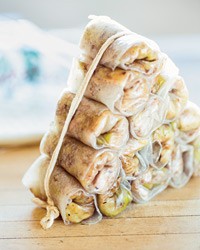 Crispy pork, shrimp and cabbage imperial rolls