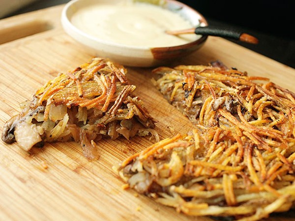Crispy potato, onion, and mushroom rösti