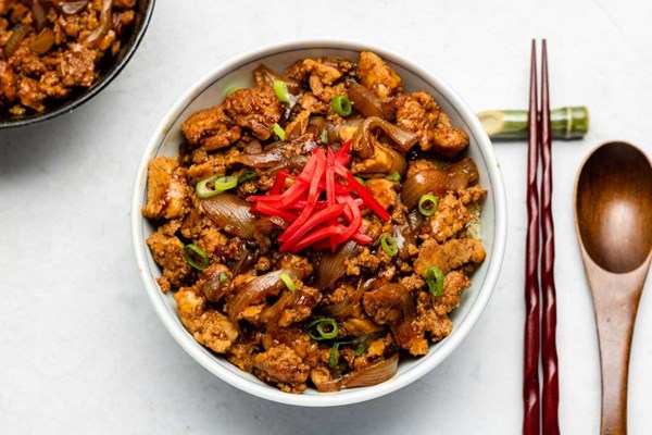 Crispy rice bowls (おこげ丼)