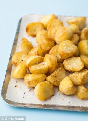Crispy roast potatoes