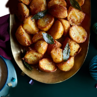 Crispy roast potatoes