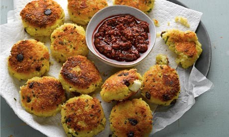 Crispy saffron couscous cakes