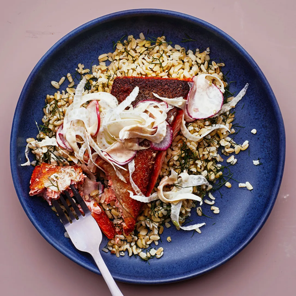Crispy salmon with bulgur