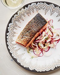 Crispy salmon with fennel slaw