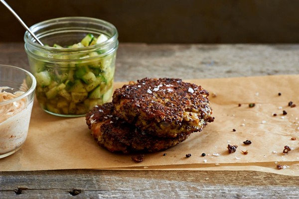 Crispy shrimp & red quinoa patties