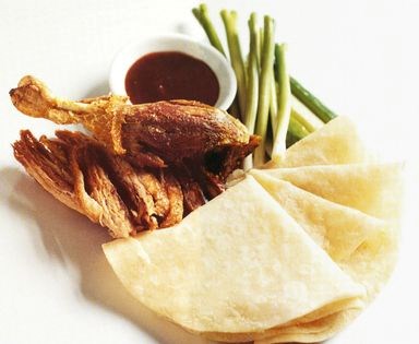 Crispy Sichuan duck with Mandarin pancakes
