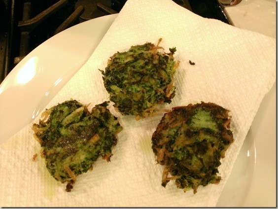 Crispy spinach-ricotta latkes
