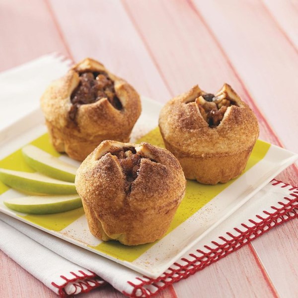 Crisscross apple crowns 