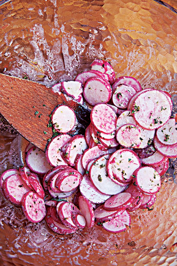 Croatian radish salad (Salata od rotkvica)