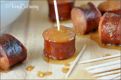 Crock pot apple kielbasa bites
