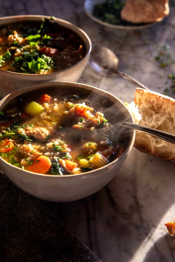 Crockpot hearty chicken and rice soup