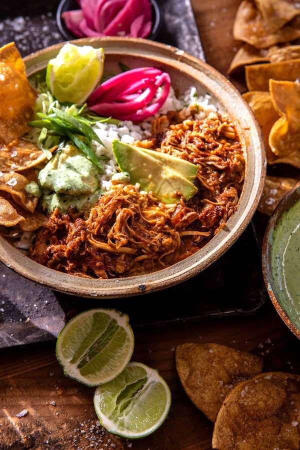 Crockpot salsa verde chicken tortilla bowl