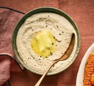 Croissant bread sauce