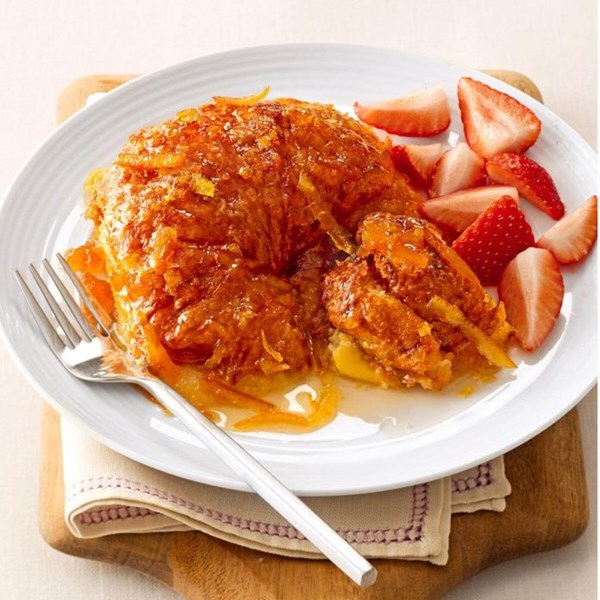 Croissant breakfast casserole