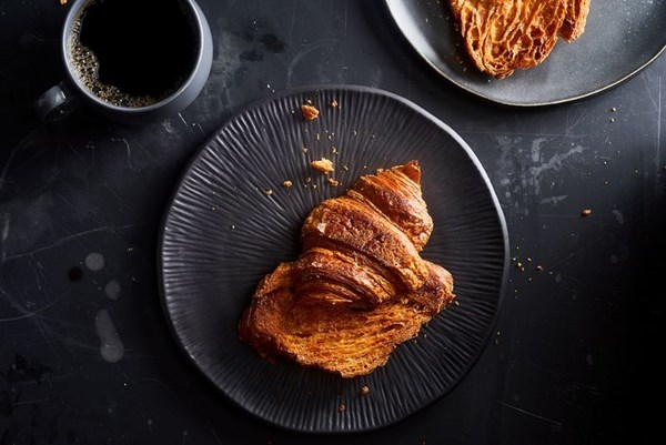 Croissant brittle 