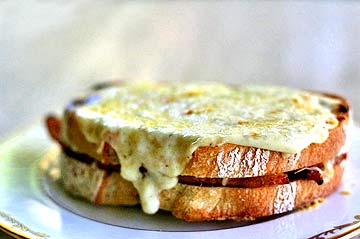 Croque monsieur ham and cheese sandwich