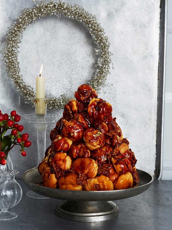 Croquembouche