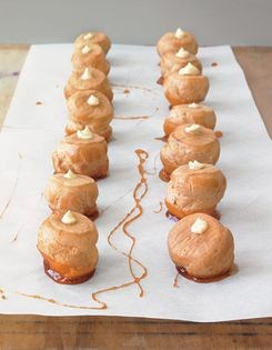 Croquembouche