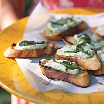Crostini with feta-chile spread