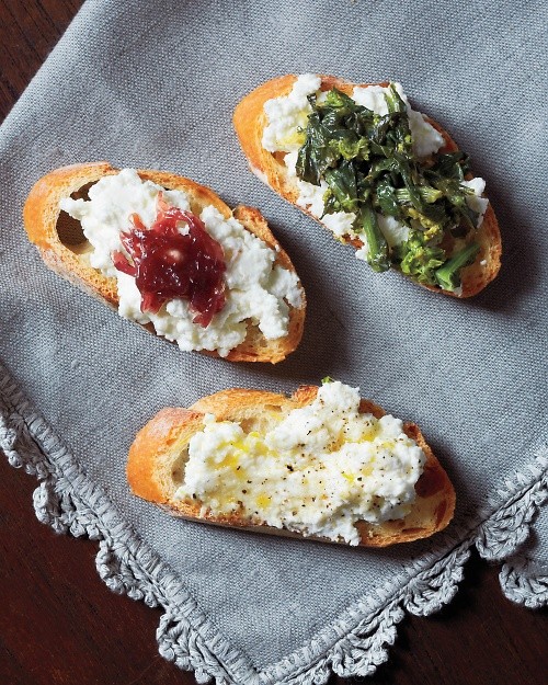 Crostini with ricotta, honey, and lemon zest