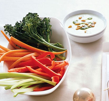 Crudités with lemon-pesto goat cheese dip