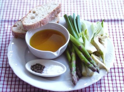 Crudités with olive oil (Verdure in pinzimonio)