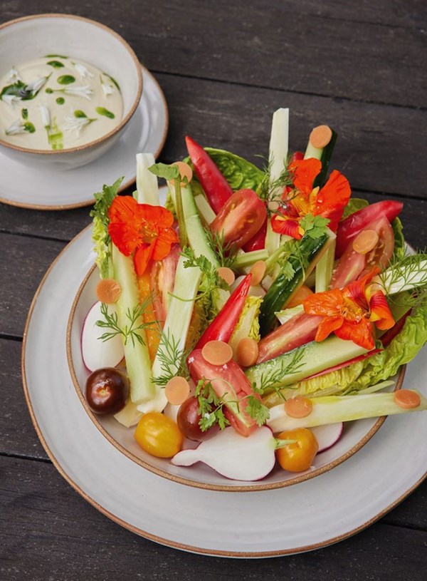 Crudités with oyster crème
