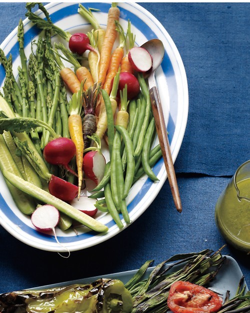 Crudités with pistachio-pecorino pesto