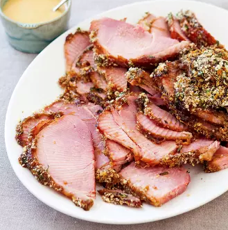 Crumb-coated baked ham