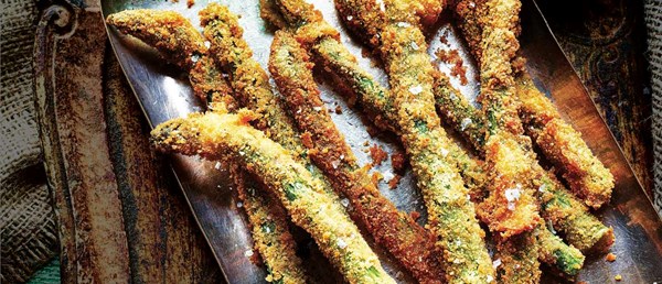 Crumbed asparagus with saffron yogurt