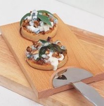 Crumpet pizza