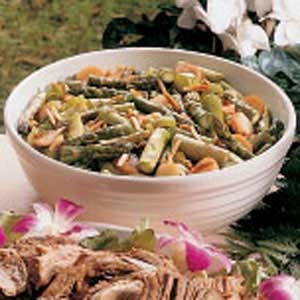 Crunchy asparagus medley
