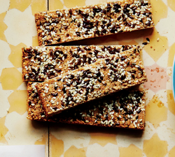 Crunchy cashew-sesame bars