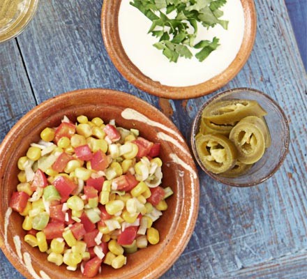 Crunchy corn and pepper salsa