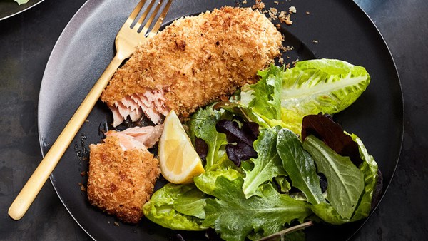 Crunchy lemon-pepper salmon