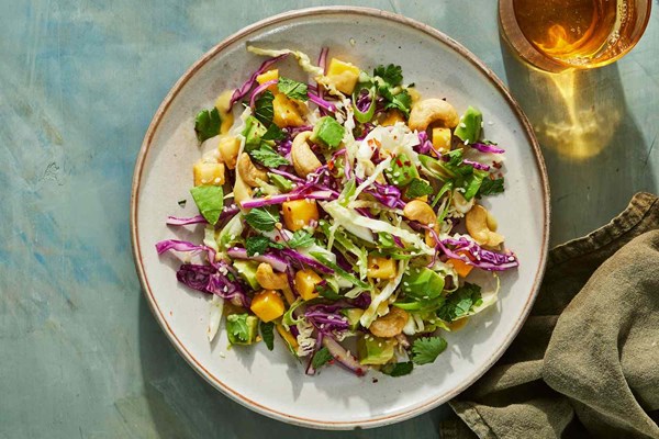 Crunchy mango and avocado salad