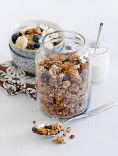 Crunchy muffin granola