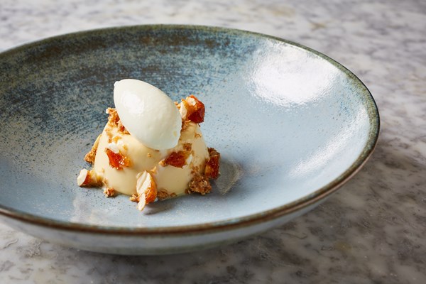 Crunchy nut panna cotta
