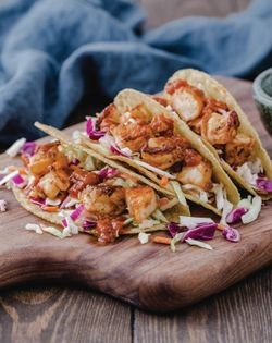 Crunchy shrimp tacos