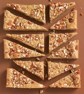 Crunchy toffee triangles