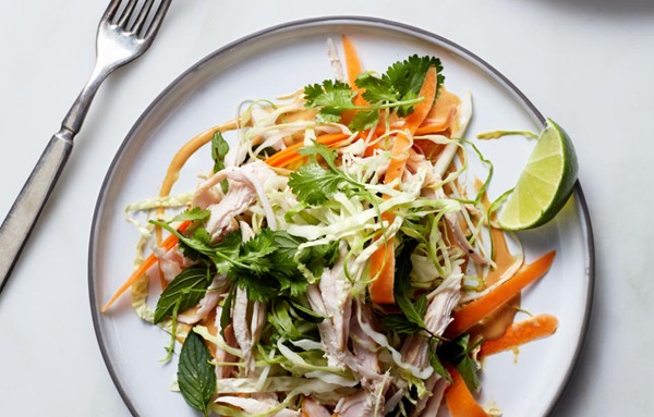 Crunchy turkey salad with peanut dressing