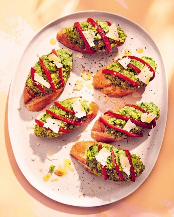 Crushed broad bean pintxos with roasted red peppers and Manchego