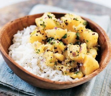 Crushed parsnips in spiced mustard oil
