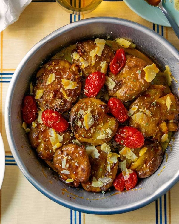 Crushed potatoes & tomatoes with saffron-infused honey