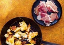 Crushed potatoes with goose fat and thyme