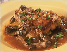 Crusty chicken thighs with mushroom sauce