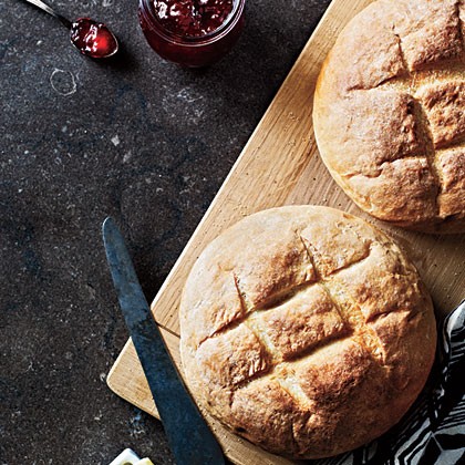 Crusty French boules