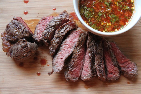 Crying tiger (Thai-style grilled steak with dry chili dipping sauce)
