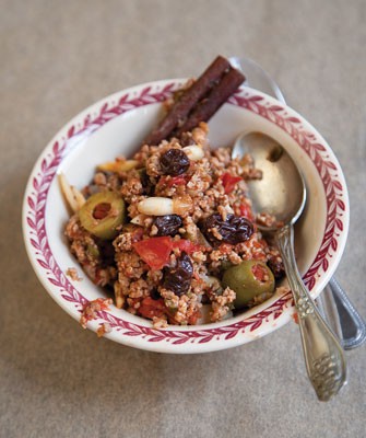 Cuban pork hash (Picadillo)